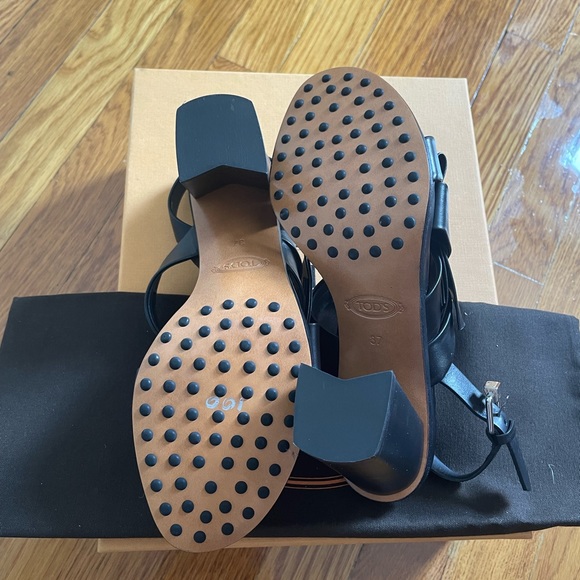 Tod’s Black Leather High Heel Sandals - Picture 3 of 5